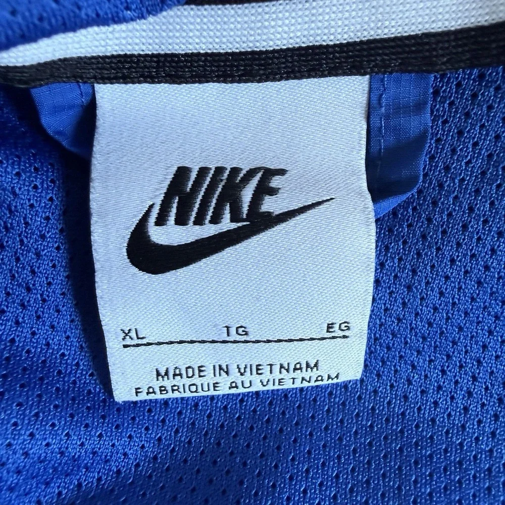 Nike Boys XL Two Tone Blue Lightweight Full Zip Up Jacket Logo Pockets